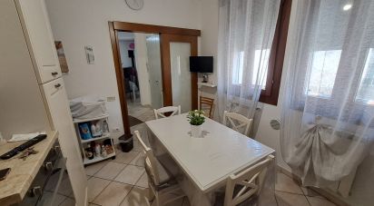 House/villa 6 rooms of 110 sq m in Rovigo (45100)