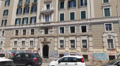 Apartment 5 rooms of 160 m² in Roma (00188)