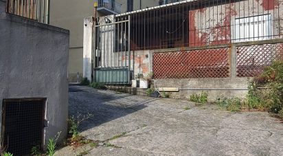 Varie superfici di 15 m² in Genova (16159)