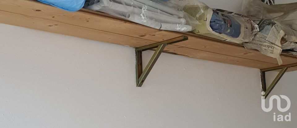 Varie superfici di 15 m² in Genova (16159)