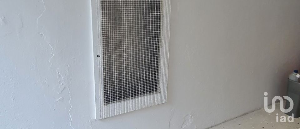 Varie superfici di 15 m² in Genova (16159)