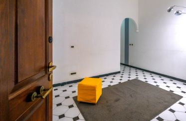 Apartment 5 rooms of 62 m² in Genova (16151)