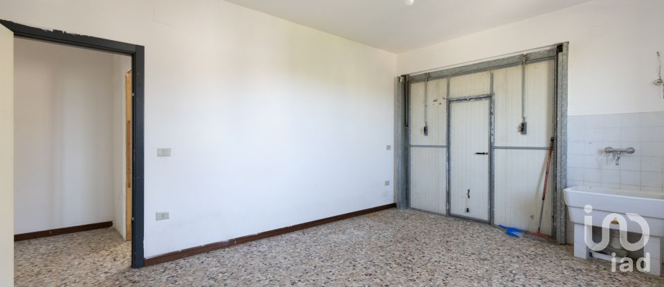 Appartamento 7 locali di 120 m² a Castelleone di Suasa (60010)