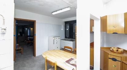 Appartamento 6 locali di 130 m² a Isola del Gran Sasso d'Italia (64045)