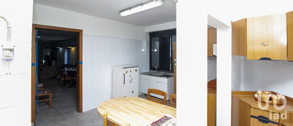 Apartment 6 rooms of 130 m² in Isola del Gran Sasso d'Italia (64045)