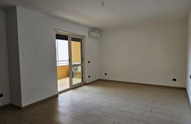 Four-room apartment of 70 m² in Gizzeria (88040)
