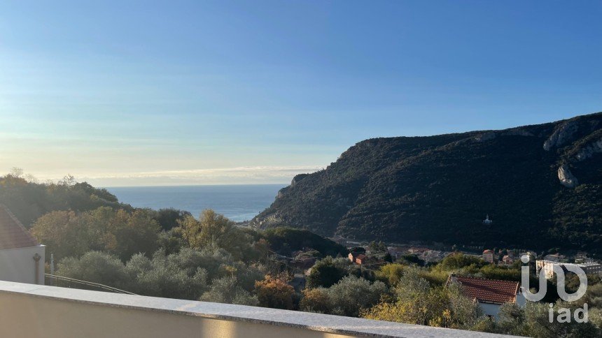 Casa indipendente / Villa 6 locali di 80 m² in Finale Ligure (17024)