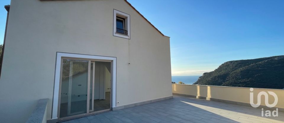 Casa indipendente / Villa 6 locali di 80 m² in Finale Ligure (17024)