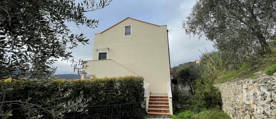 House 6 rooms of 80 m² in Finale Ligure (17024)