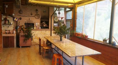 Villa Bifamiliare 13 locali di 300 m² in Stradella (27049)