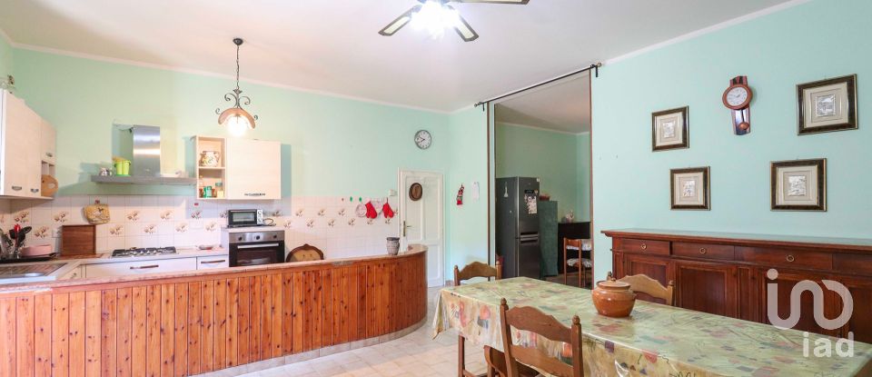 Farm 12 rooms of 300 m² in Colleferro (00034)