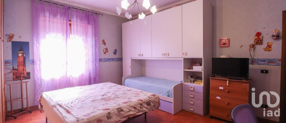 Farm 12 rooms of 300 m² in Colleferro (00034)