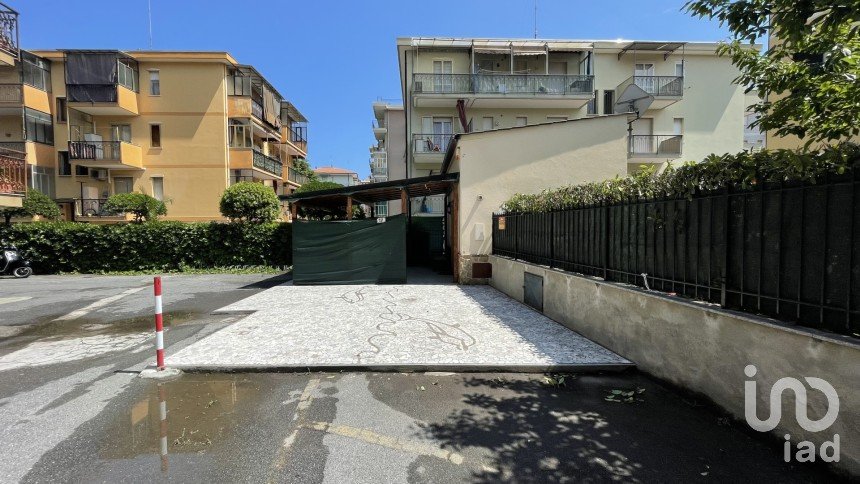 Farm 2 rooms of 50 m² in Borghetto Santo Spirito (17052)