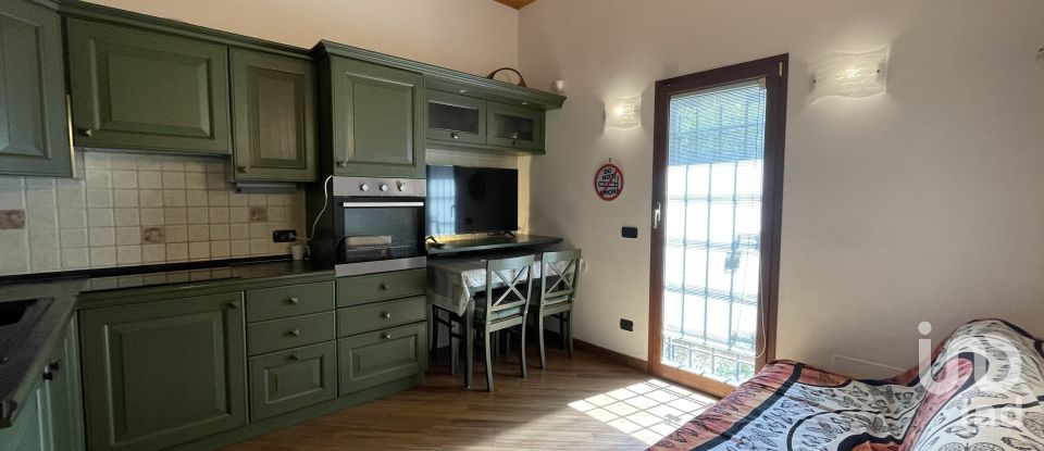 Farm 2 rooms of 50 m² in Borghetto Santo Spirito (17052)