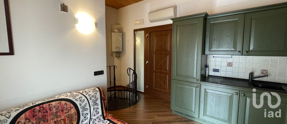 Farm 2 rooms of 50 m² in Borghetto Santo Spirito (17052)
