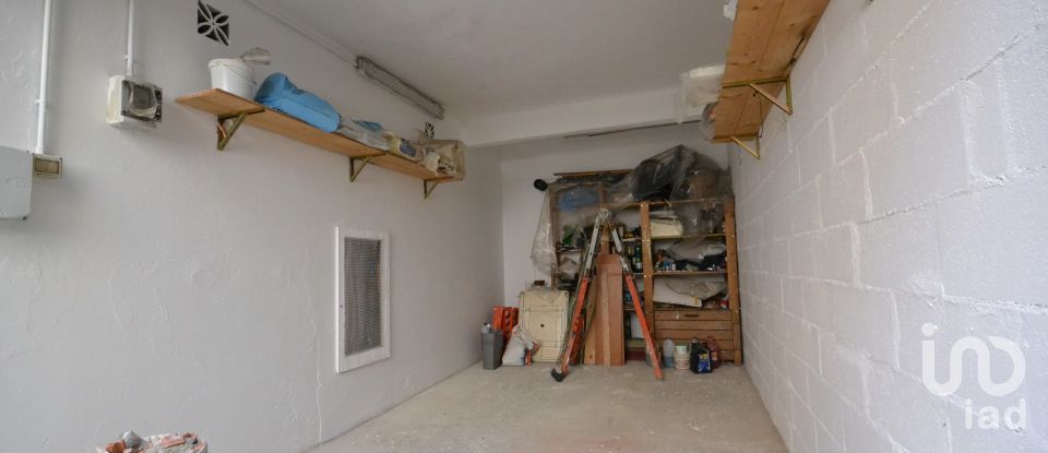 Varie superfici di 15 m² in Genova (16159)