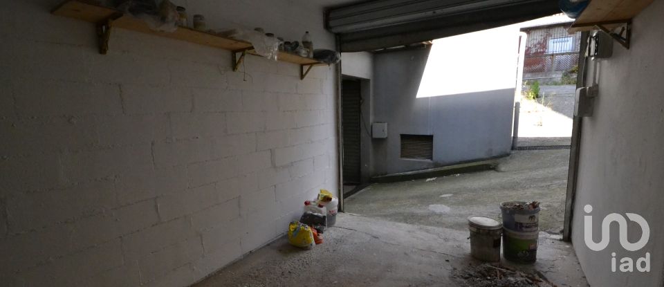 Varie superfici di 15 m² in Genova (16159)