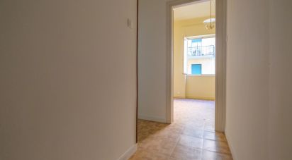 Appartamento 0 locali di 93 m² a Genova (16159)