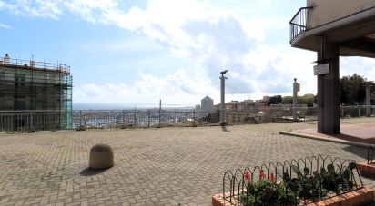 Appartamento 6 locali di 94 m² a Genova (16127)