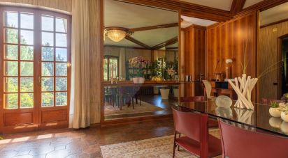 Casale 21 locali di 600 m² in Senigallia (60019)