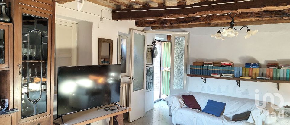 Casa 8 locali di 220 m² in Ponzano di Fermo (63845)