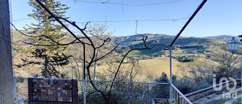 Casa indipendente / Villa 8 locali di 220 m² in Ponzano di Fermo (63845)