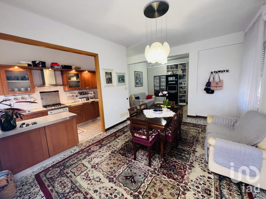 Appartamento 6 locali di 90 m² a Monte San Giusto (62015)