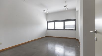 Workshop of 142 m² in Ancona (60131)