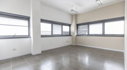 Laboratorio di 142 m² in Ancona (60131)