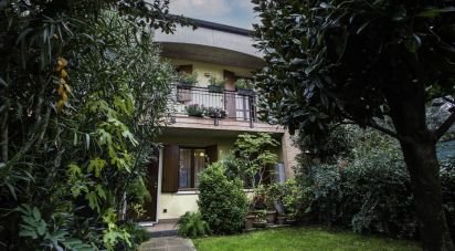 Villa a schiera 6 locali di 156 m² in Verona (37135)