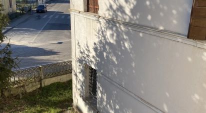 Abitazione 8 locali di 215 m² in Canaro (45034)