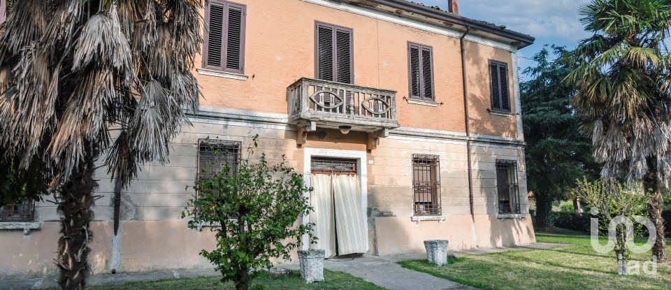Casa indipendente 9 locali di 345 m² in Ostellato (44020)