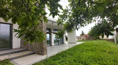Casale 15 locali di 450 m² in Lamezia Terme (88046)