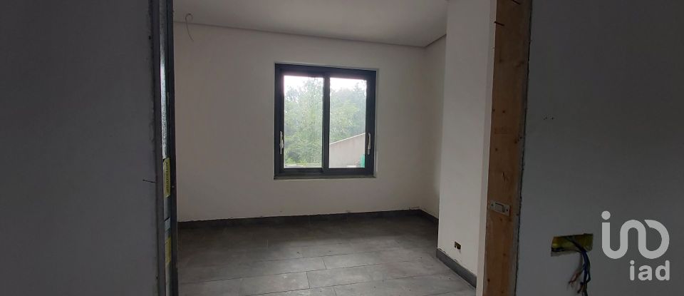 Casale 15 locali di 450 m² in Lamezia Terme (88046)