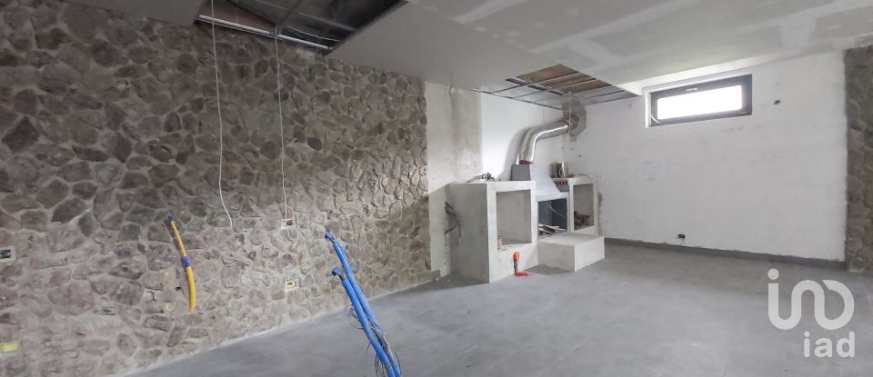 Casale 15 locali di 450 m² in Lamezia Terme (88046)