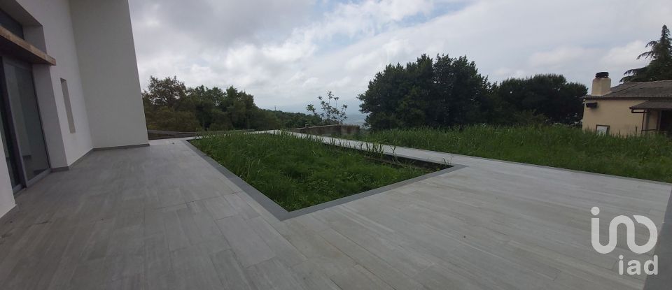 Casale 15 locali di 450 m² in Lamezia Terme (88046)