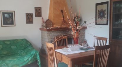 Casa indipendente / Villa 6 locali di 240 m² in Fivizzano (54013)