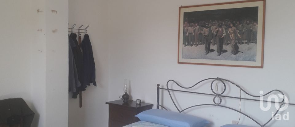 Casa indipendente / Villa 6 locali di 240 m² in Fivizzano (54013)