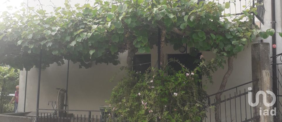 Casa indipendente / Villa 6 locali di 240 m² in Fivizzano (54013)