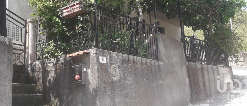 Casa indipendente / Villa 6 locali di 240 m² in Fivizzano (54013)