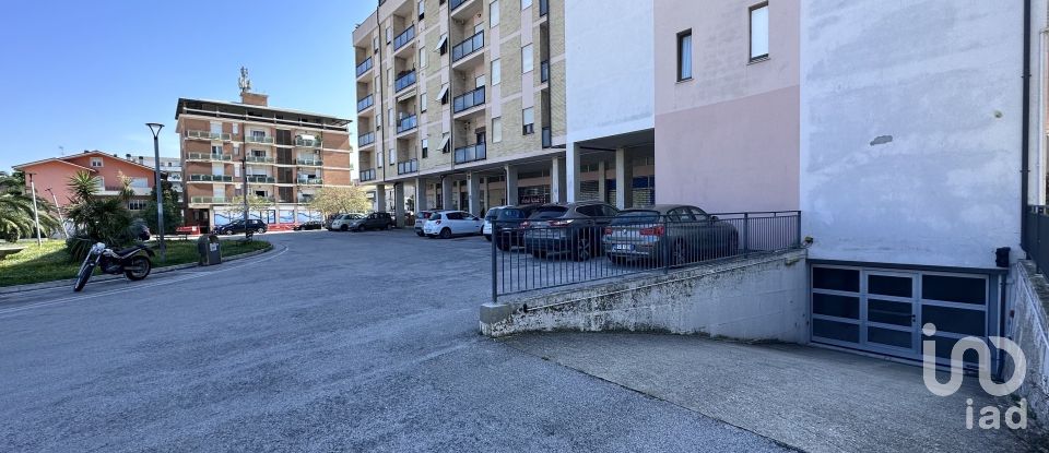 Appartamento 6 locali di 91 m² a Porto Sant'Elpidio (63821)