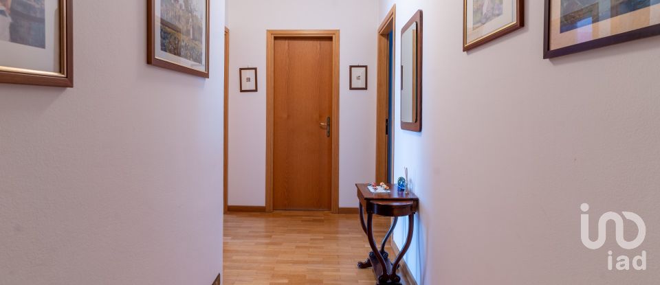 House 8 rooms of 158 m² in Roseto degli Abruzzi (64026)