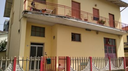 Costruzione di 385 m² in Montesilvano (65015)