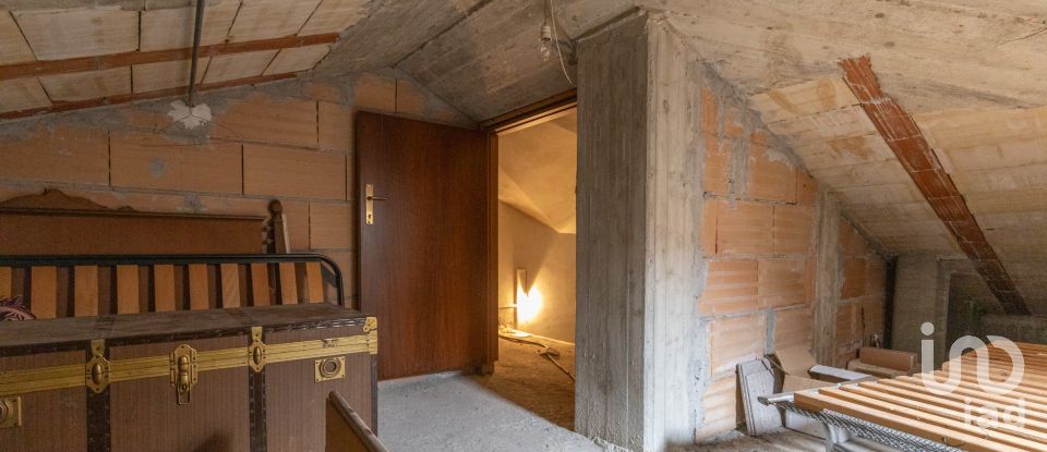 Apartment 8 rooms of 149 m² in Cingoli (62011)