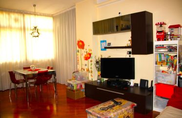 Two-room apartment of 50 m² in Roma (00143)