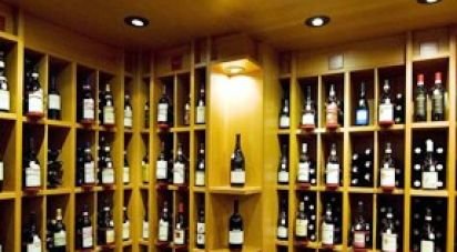 Attività locali di 50 m² in Roma (00153)