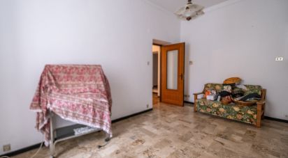 Appartamento 6 locali di 100 m² a Genova (16159)