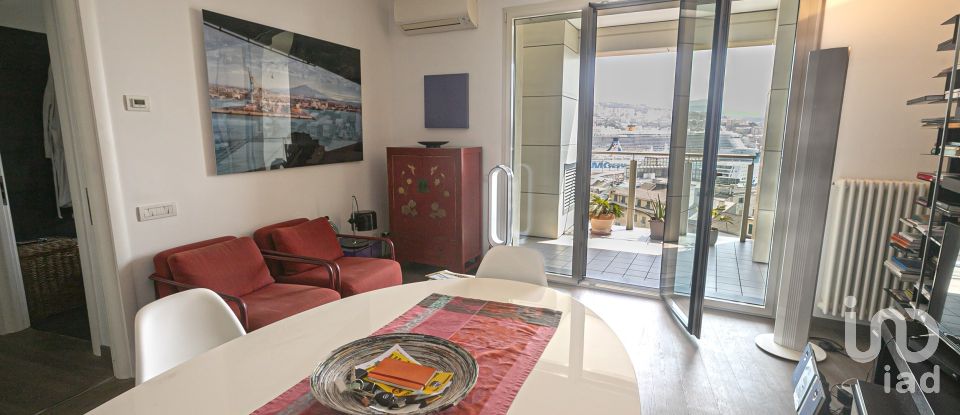 Apartment 6 rooms of 90 m² in Genova (16149)