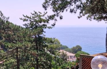 Two-room apartment of 68 m² in Arenzano (16011)