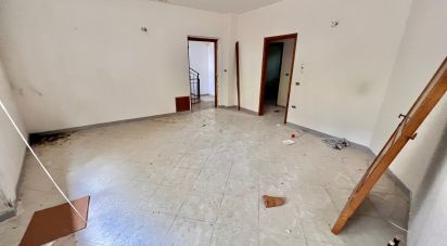 Town house 14 rooms of 500 m² in Calangianus (07023)